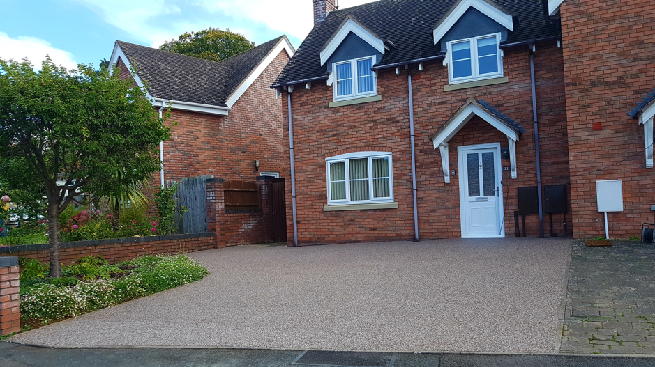 resin bound driveway redbrick