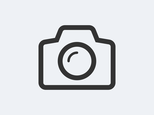 UVR vs Non UV Colour Change Resin for Resin Bound